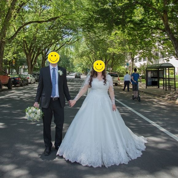 Ivory Wedding dress - Picture 11 of 12